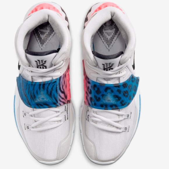 ‼️SOLD‼️NIKE KYRIE 6 BASKETBALL SNEAKERS - Picture 3 of 12